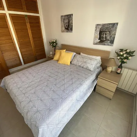Spacious, Sunny In Close To The Center And The Beach Blanes