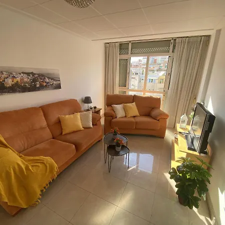 Spacious, Sunny In Close To The Center And The Beach